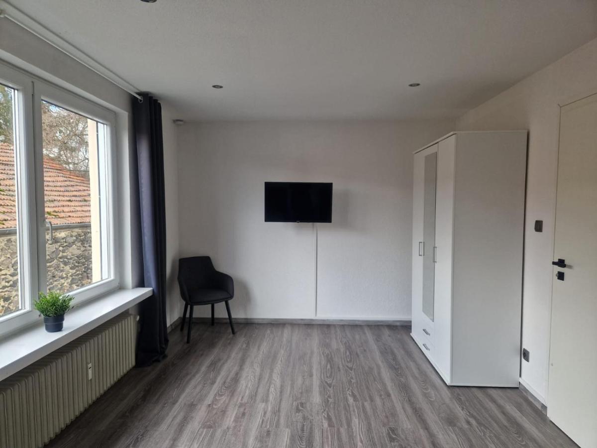 Ferienwohnung Am See Dillich - Ruhige Lage - Eigener Garten - Direkt Neben Einem Natursee Borken  Εξωτερικό φωτογραφία
