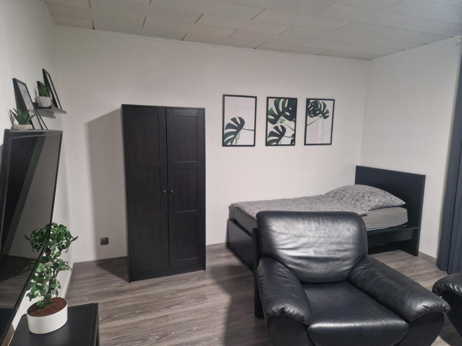 Ferienwohnung Am See Dillich - Ruhige Lage - Eigener Garten - Direkt Neben Einem Natursee Borken  Εξωτερικό φωτογραφία